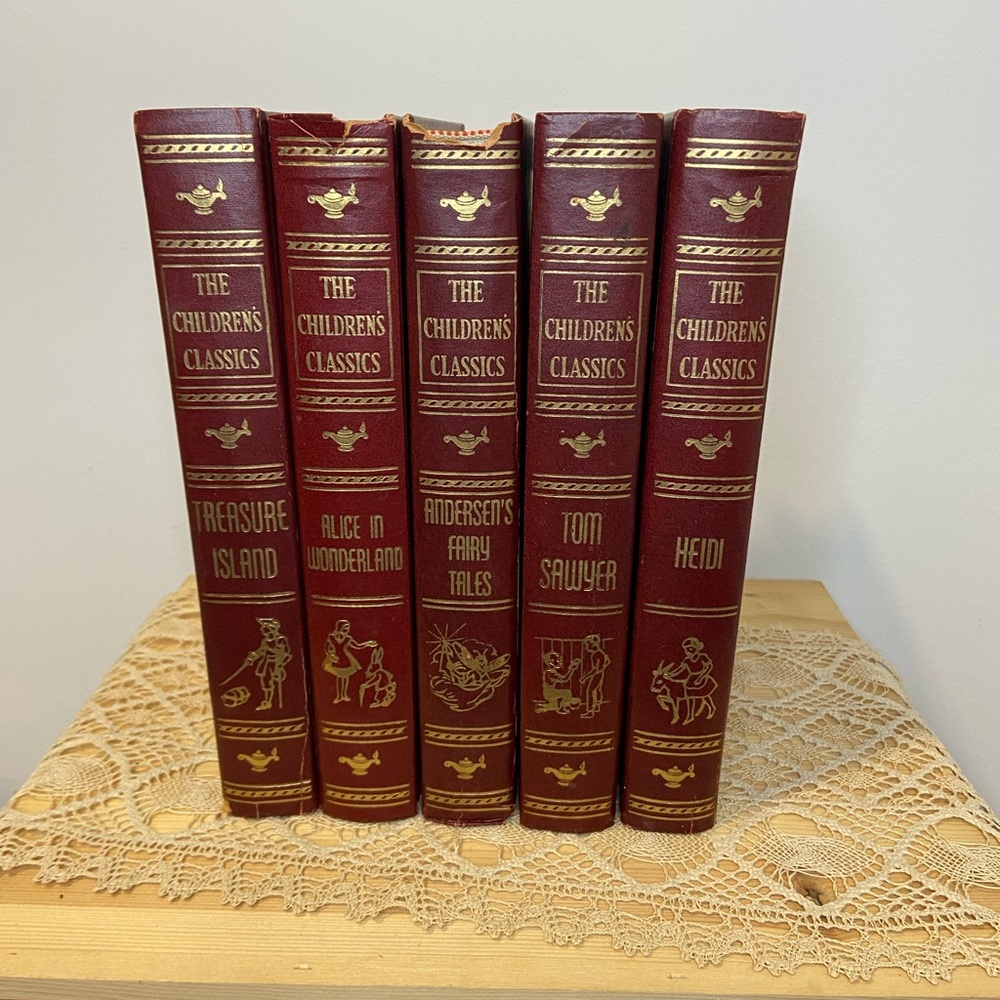 The Children’s Classics Book Set of 10 Vols Red Faux Leather John C. Winston - Picture 4 of 11
